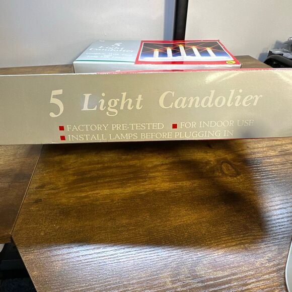 Vintage Christmas Window Candelabra 5 Electric Lights Plastic Drip Candolier - Picture 11 of 11